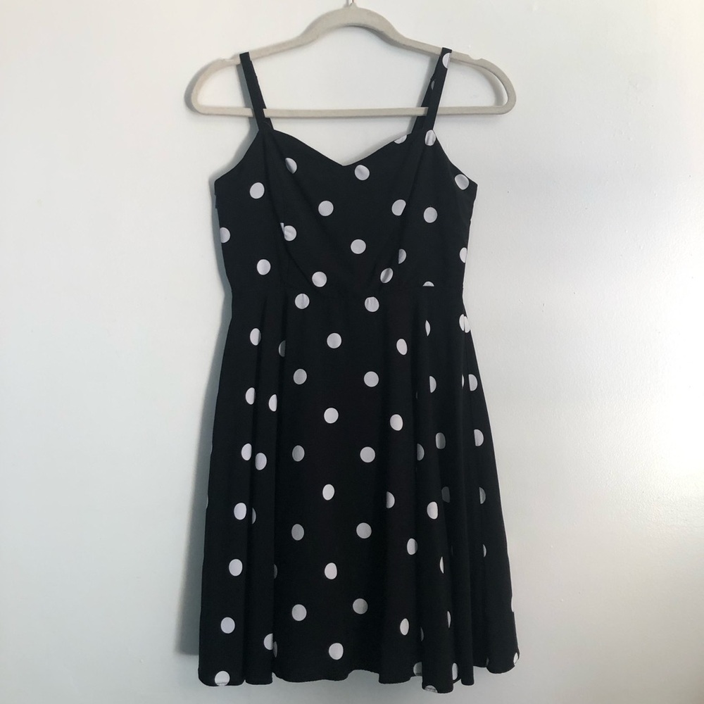 Old Navy Women’s Black and White Polka Dot Cami Dress Size M